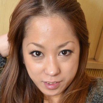 松岡みれい
