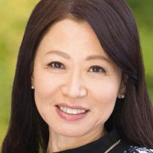 華山美里