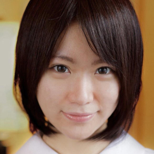 高槻ルナ