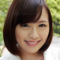 葉月もえ