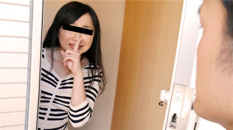 パコパコママ 100418_351 団地妻 ~隣人にあえぎ声が聞こえちゃう…~