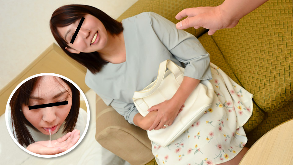 ごっくんする人妻たち122~生臭いのは嫌い!?~