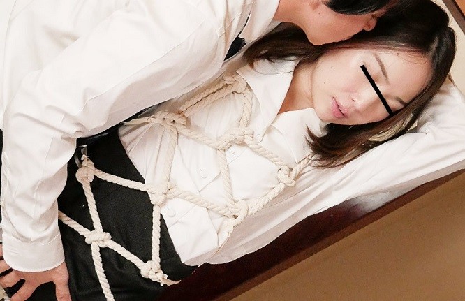 Sudden Tortoiseshell Tied ~Rina Suzuki~