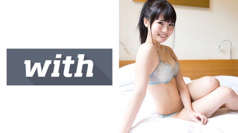 Aoi (19) S-Cute With Erotic, Fun, Cute Amateur Shoot