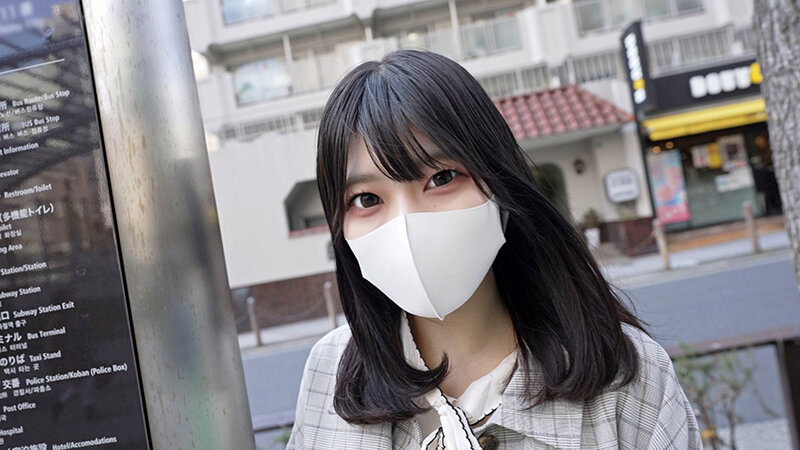 素人女子大生【限定】りくちゃん20歳 ウエスト超激細清楚女子大生!!ゆるふわな不思議ちゃんの細腰をガッシリ掴んでガツガツ激ハメ中出し!!
