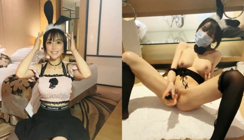 水汪汪大眼的萌萌兔耳娘,穿性感黑絲襪自己拿玩具填飽小穴~