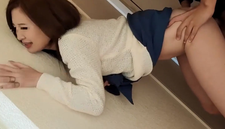 [FC2] The tutor adds ingredients to the female student's drink. Could it be that the transformation agent directly turns into a little bitch (FC2-PPV-1599927)