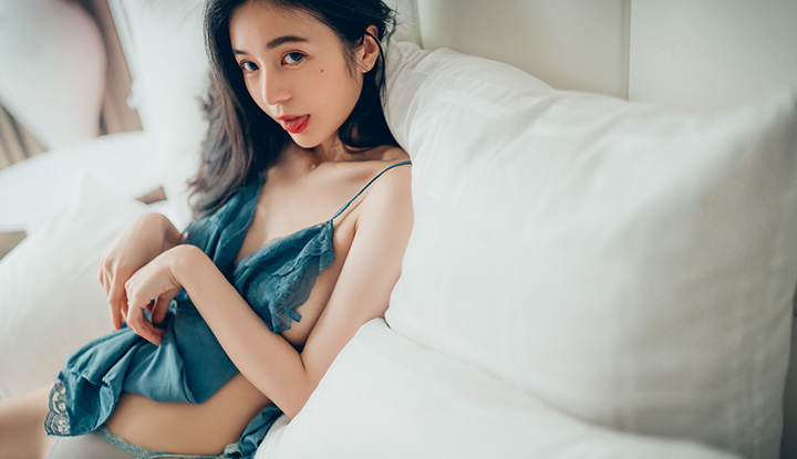 [JVID]  仙仙辰 透明內褲張開腳