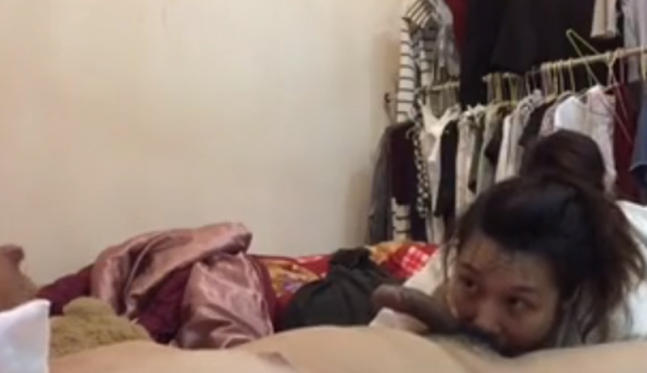 [台灣] 嫩妻歡歡全裸露出～看老公的嘴型就知道有多爽、口技有多好