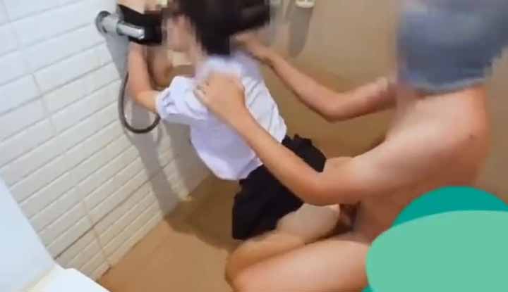 [Thailand] Hungry and thirsty school girl asked the senior to do it as soon as school was over~ and was tied up and fucked