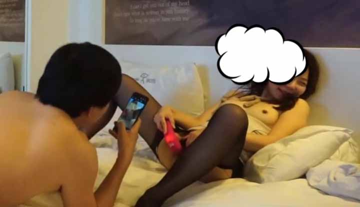 [เกาหลี] หนุ่มตกใจแฟนสาวเงี่ยนมากเลยรีบถ่ายเก็บไว้