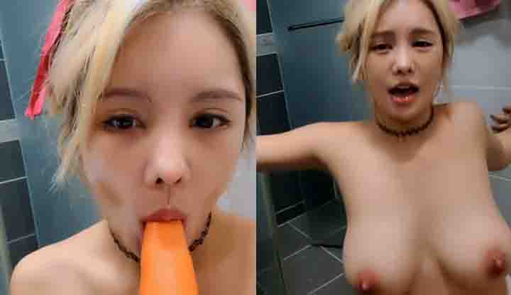 [Korea] Eating carrots~ but watching beautiful breasts shake can take care of the eyes better