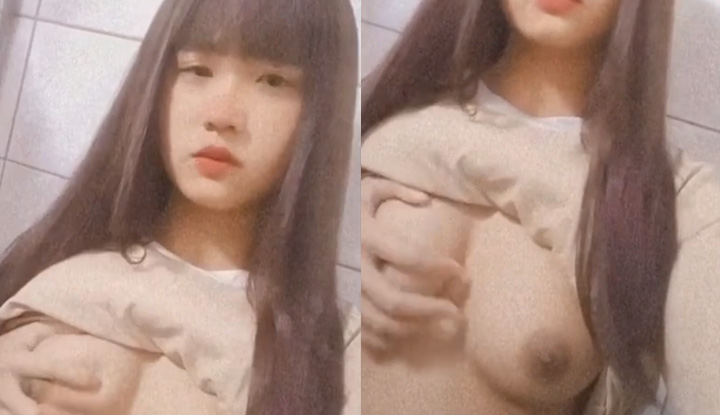 [Taiwan] Private photo of ig meat-packed hot girl ~ Slut showing milk to seduce netizens