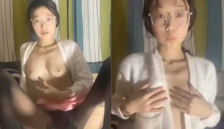 Cô gái Trường Sa cuối cùng cũng xuất hiện và ra biển kiếm thêm tiền!
