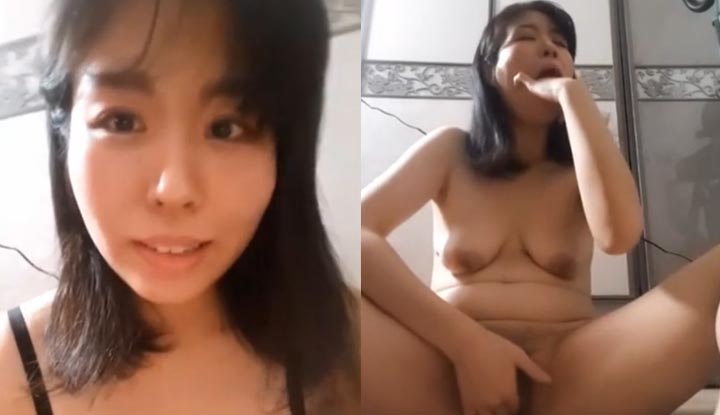 สาวคนนั้นรู้สึกโดดเดี่ยวเกินไป เธอต้องการจะถูกเติมเต็มทั้งในปากและส่วนอกของเธอ