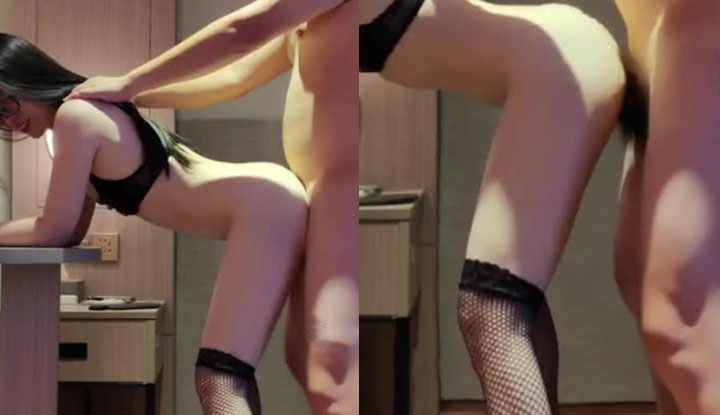 Suoai1024 feels so comfortable when inserting from behind into the black stockings sister.