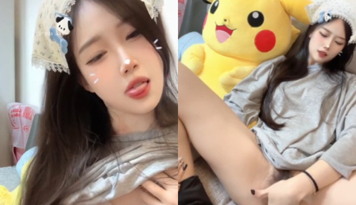 氣質美少女自慰私拍,撩起內衣揉奶摸穴呻吟好誘人
