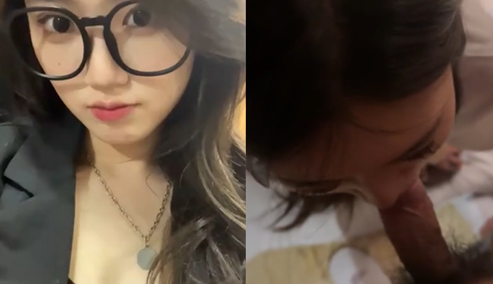 คลิปวิดีโอส่วนตัวของนักศึกษาสาวสุดน่ารักถูกปล่อยออกมาแล้ว ในคลิปเป็นมุมมองบุคคลที่หนึ่งของนักศึกษาสาวคนนี้ เธออมอวัยวะเพศของแฟนหนุ่มโดยไม่ใช้ถุงยางอนามัย และเขากำลังร่วมเพศกับเธออย่างรุนแรงจนช่องคลอดของเธอปิดไม่สนิท! 1