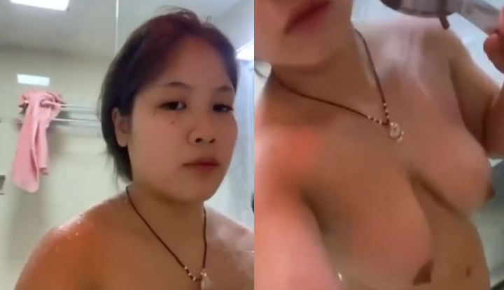 คุณแม่ที่เหงาอยากอาบน้ำกับคุณ