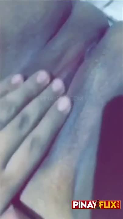 Happy Siya Pagkatapos Makaraos