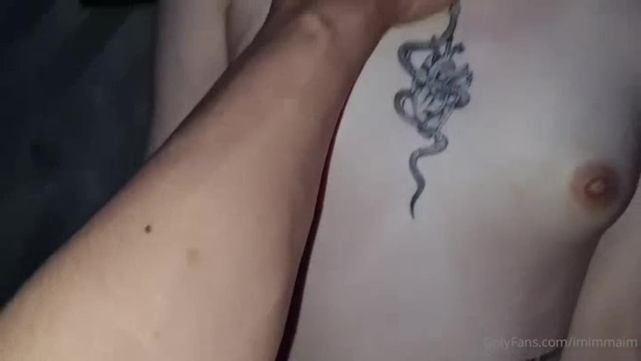 imimmaim made an appointment to fuck a girl on ig. met a short-haired girl with a tattoo and a hot body. onlyfans took her to a bar, flirted with her and teased her before dragging her to fuck her pussy.