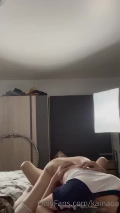 fresh fuck, cum inside nong kai nao (tawan) kainaoa, a famous net idol, cute and horny, catches her husband sucking his cock before fucking him.