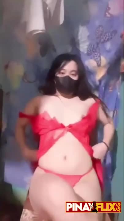 he sells his fish online