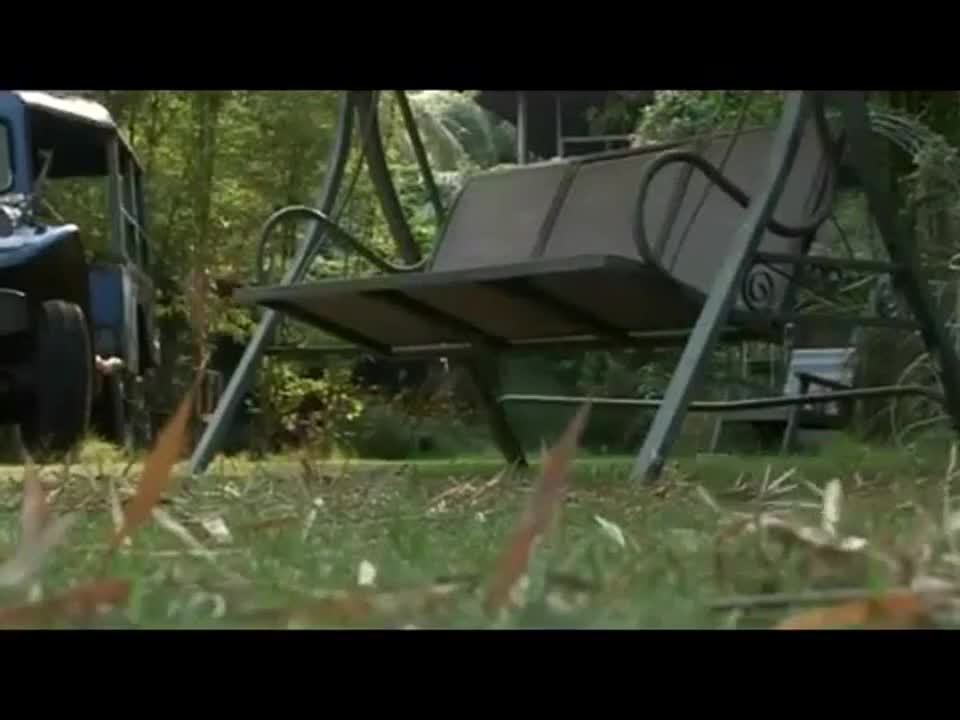 ในภาพยนตร์ไทยเรต R เรื่อง "Our Loneliness and Love" (2012) หญิงสาวสวยคนหนึ่งโหยหาชีวิตรักที่มีความสุขกับชายที่เธอเคยมีเพศสัมพันธ์ด้วยครั้งแรก เธอได้พบกับเขาและความรักที่เร่าร้อนของทั้งคู่ก็จบลงเพียงช่วงสั้นๆ ทำให้เธอต้องเผชิญกับความเหงาอีกครั้ง ชมภาพยนตร์โป๊ ภาพยนตร์สำหรับวัยรุ่น คลิปโป๊ และคลิปหลุดได้ที่ INWPORN.COM