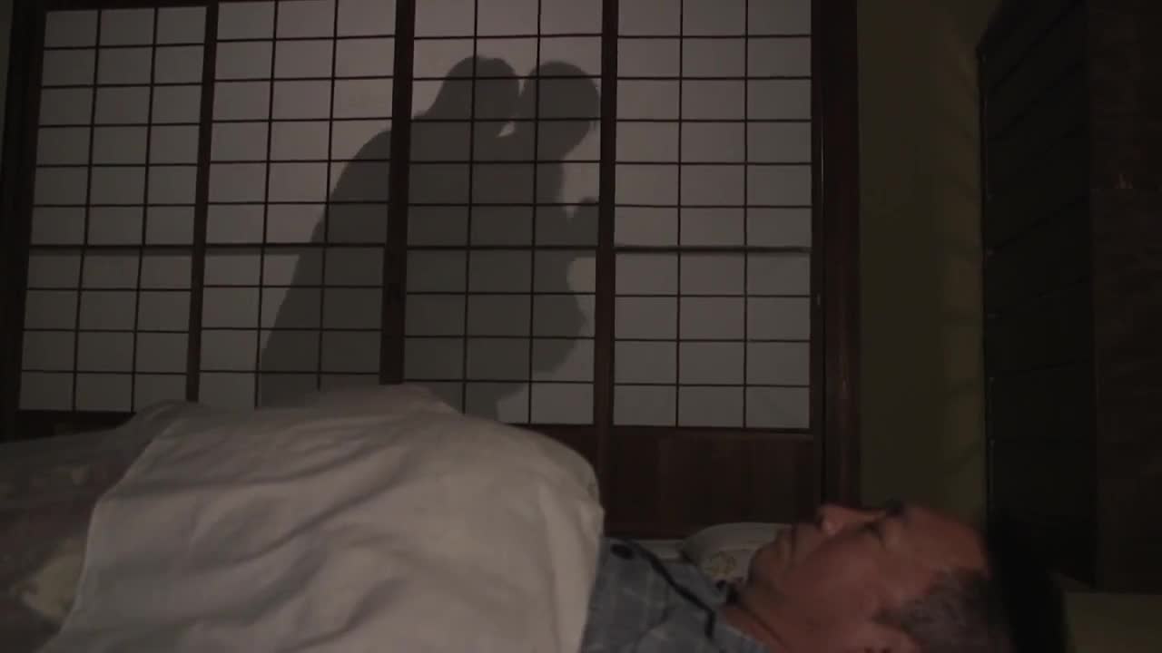 NEWM-089 - Miu Harutani AV ซับไทย คุณแม่สุดสวย Miu Harutani ทำพลาดและถูกลูกชายสุดหล่อจับได้และร่วมรัก เธอยังคงเก็บเรื่องนี้เป็นความลับจากสามีไม่ได้ และลูกชายสุดหื่นของเธอก็ยังไม่สำนึกผิด แม้จะมีพ่อนอนอยู่ข้างๆ เขาก็ยังหาโอกาสแอบเข้าไปหาเธอและร่วมรักจนเธอถึงจุดสุดยอด หนังโป๊, หนัง 18+, คลิปโป๊, คลิปหลุด INWPORN3.COM