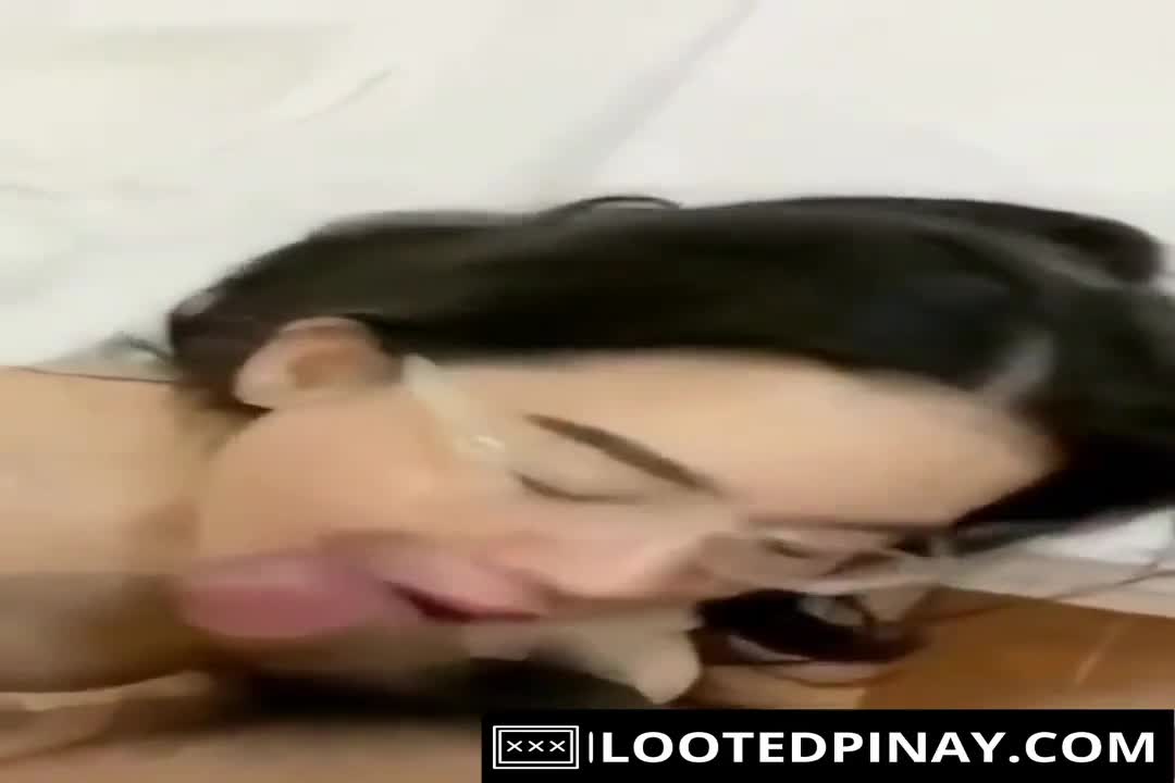 ปรากฏว่าชายคนนี้ยังคงมีรสนิยมแม้ว่าผู้หญิงจะนำมาให้ก็ตาม - Lootedpinay