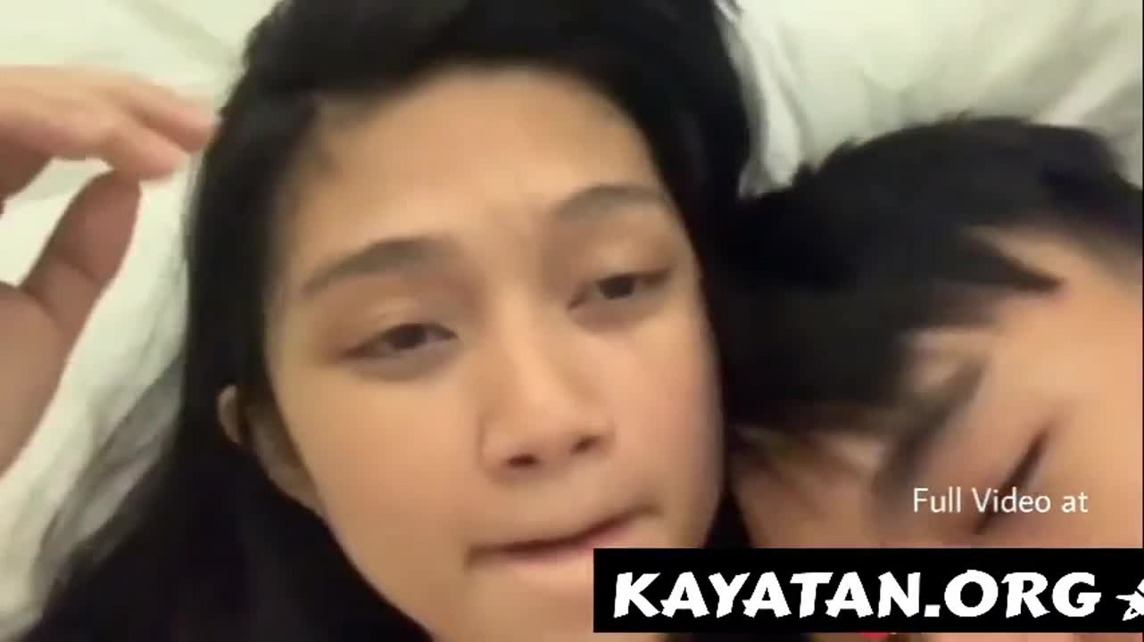 เซลฟี่โดยไม่มีโมโก คัลดากิน - วิดีโอเซ็กซ์ของคุณอยู่ที่นี่